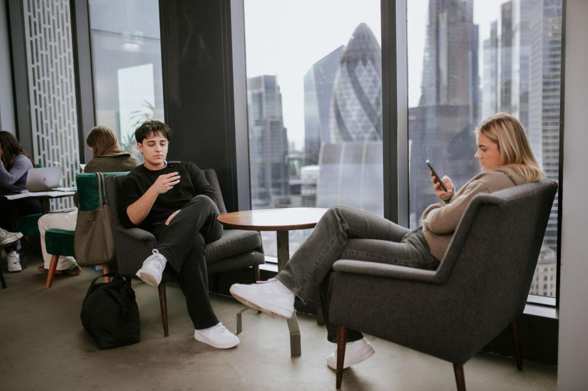 Comfortable Studios And Apartments At Chapter Spitalfields In ロンドン エクステリア 写真