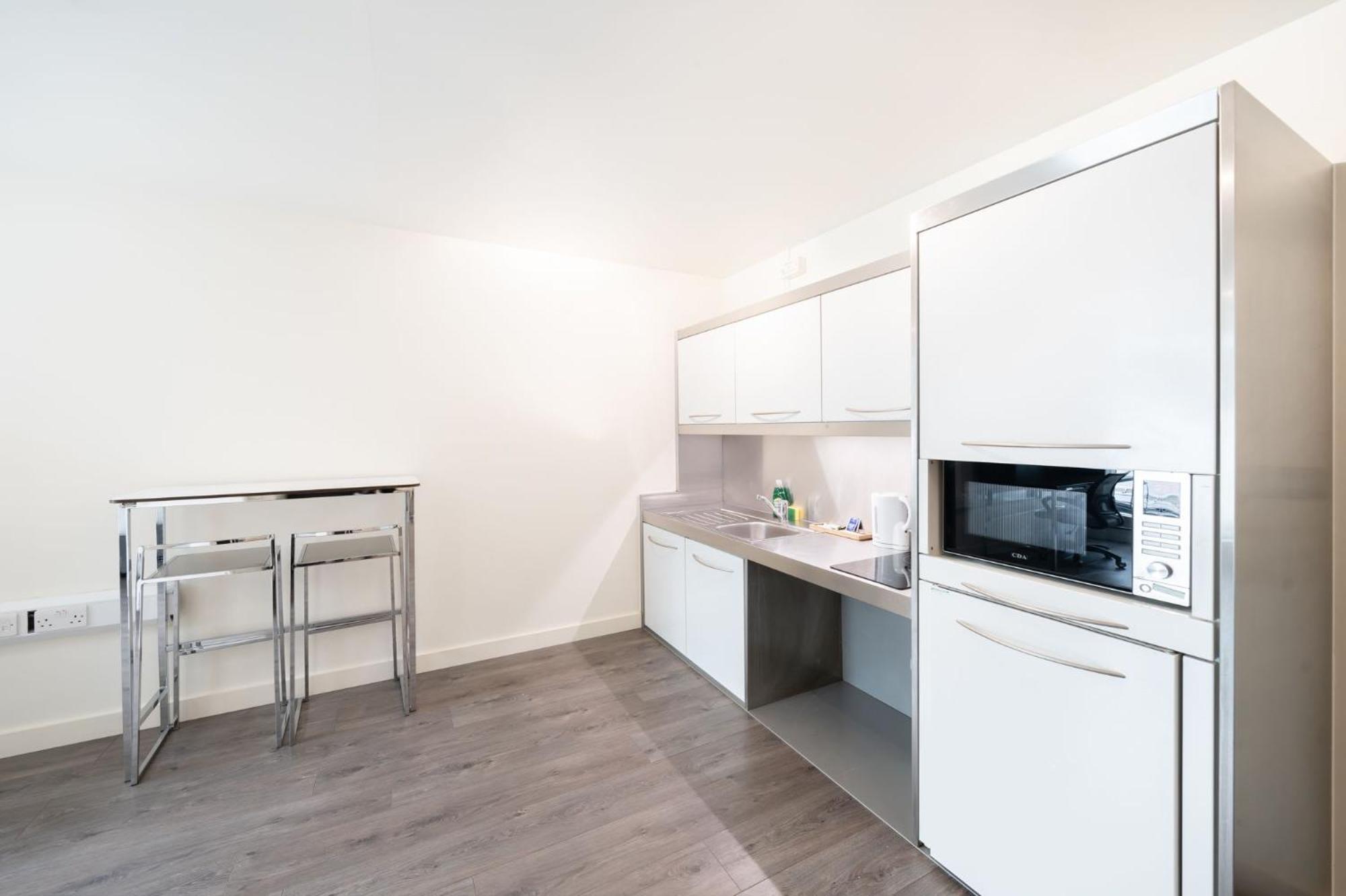 Comfortable Studios And Apartments At Chapter Spitalfields In ロンドン エクステリア 写真