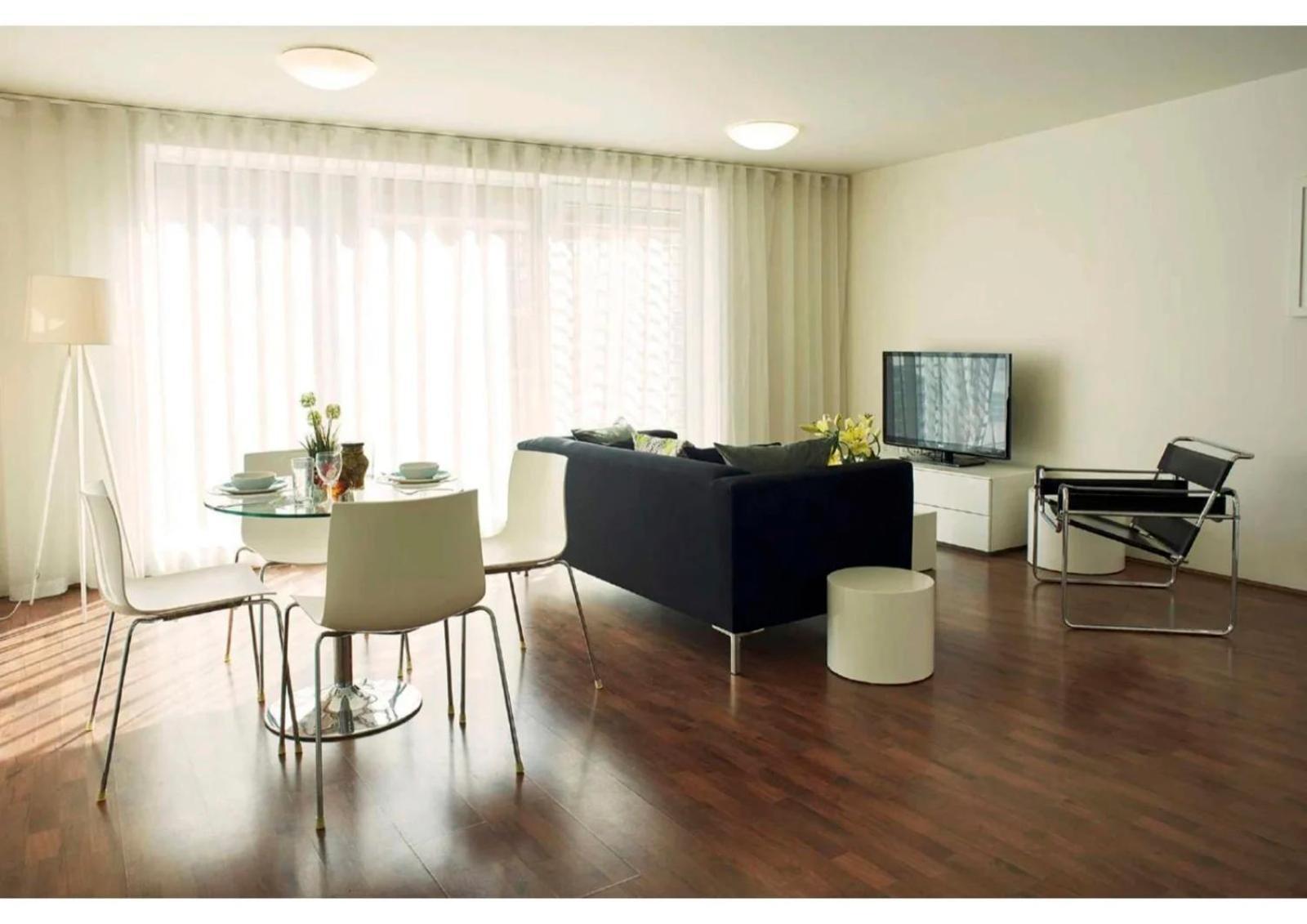 Comfortable Studios And Apartments At Chapter Spitalfields In ロンドン エクステリア 写真